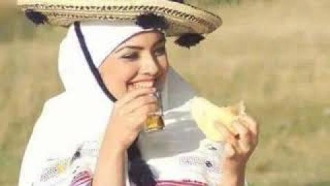 Rabah Salam -  IZRAN Aamad Rkas D Atay
